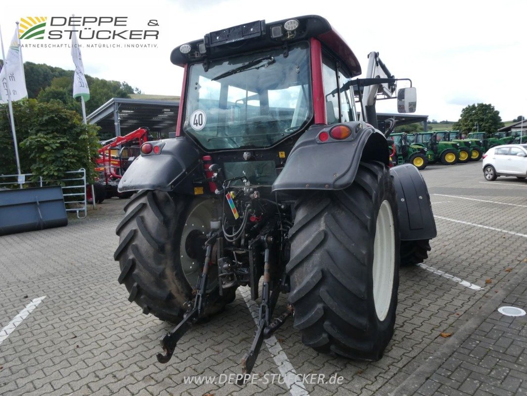 Traktor des Typs Valtra N121H, Gebrauchtmaschine in Lauterberg/Barbis (Bild 5)