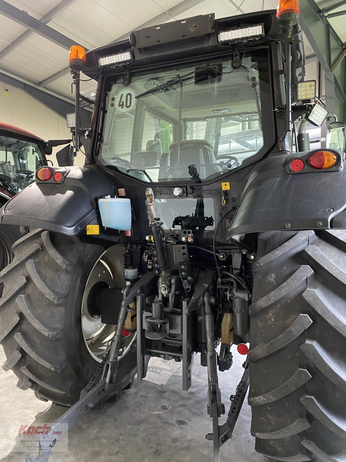 Traktor typu Valtra N123 H 5, Gebrauchtmaschine w Neumarkt / Pölling (Zdjęcie 4)