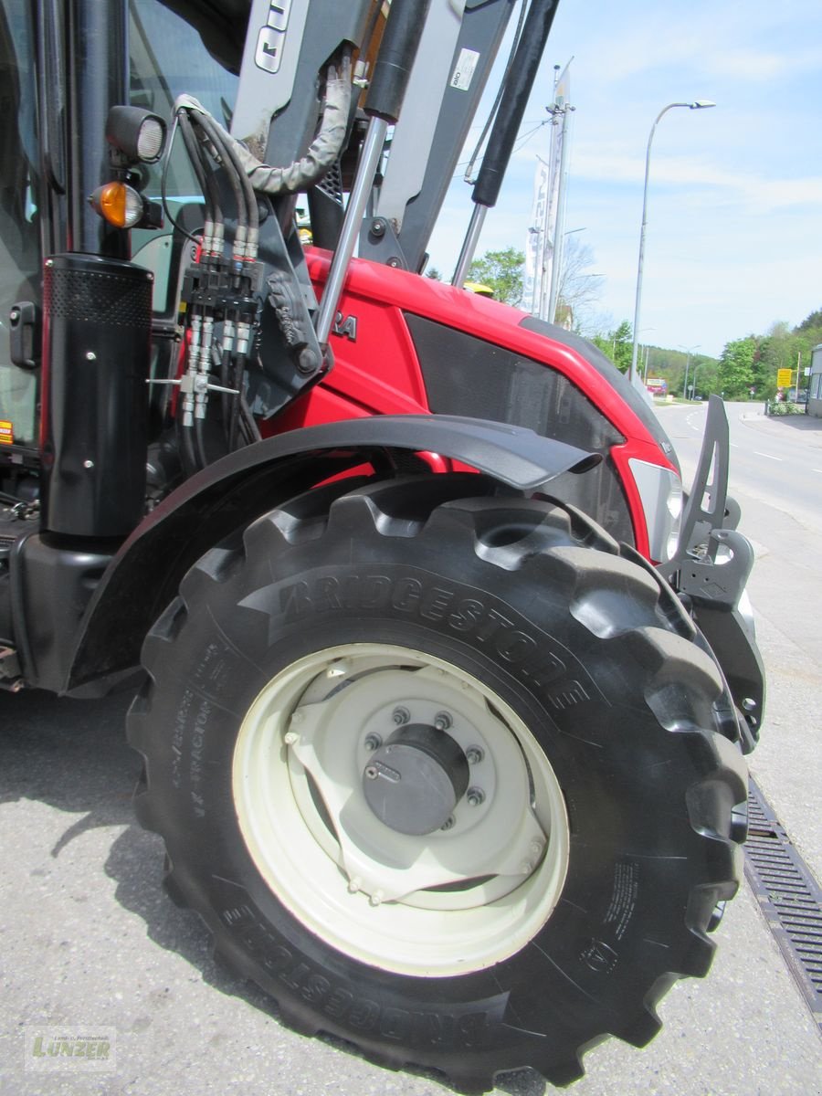 Traktor του τύπου Valtra N123D, Gebrauchtmaschine σε Kaumberg (Φωτογραφία 5)