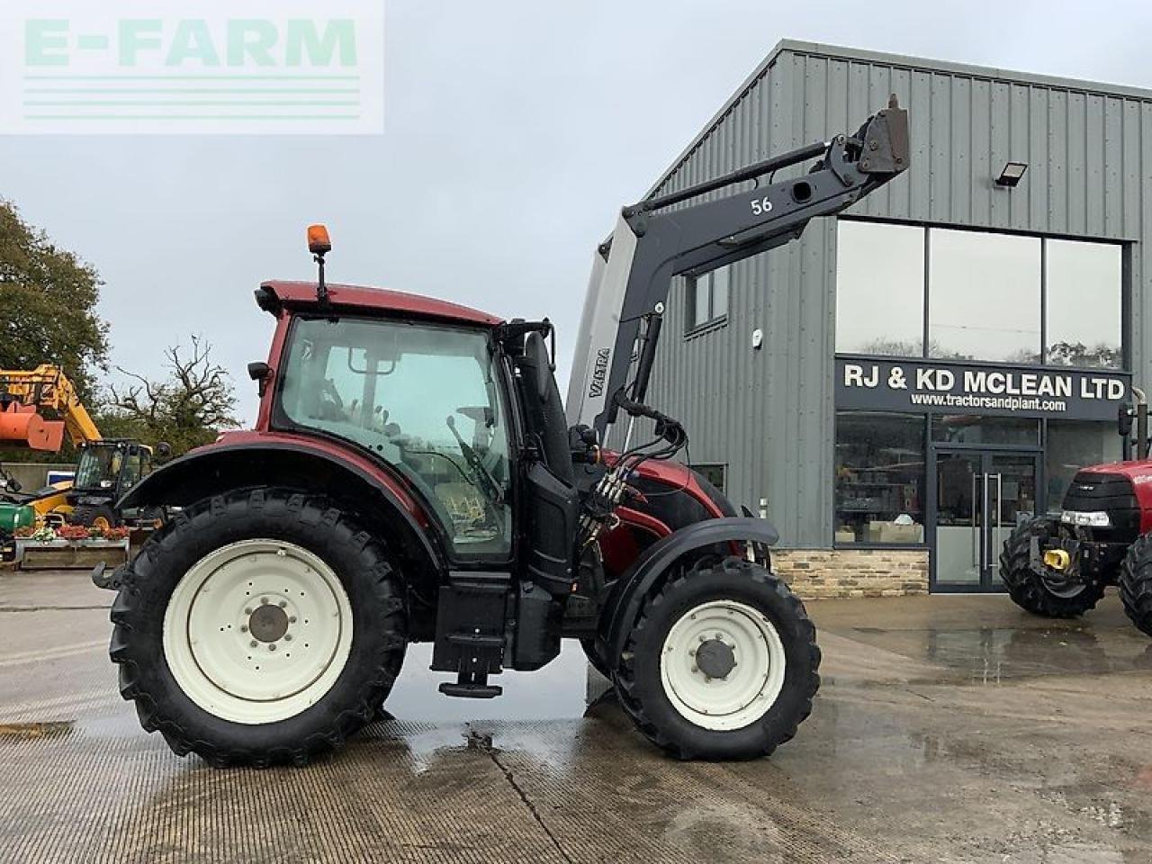 Traktor del tipo Valtra n124 hi tech tractor (st21242), Gebrauchtmaschine In SHAFTESBURY (Immagine 1)