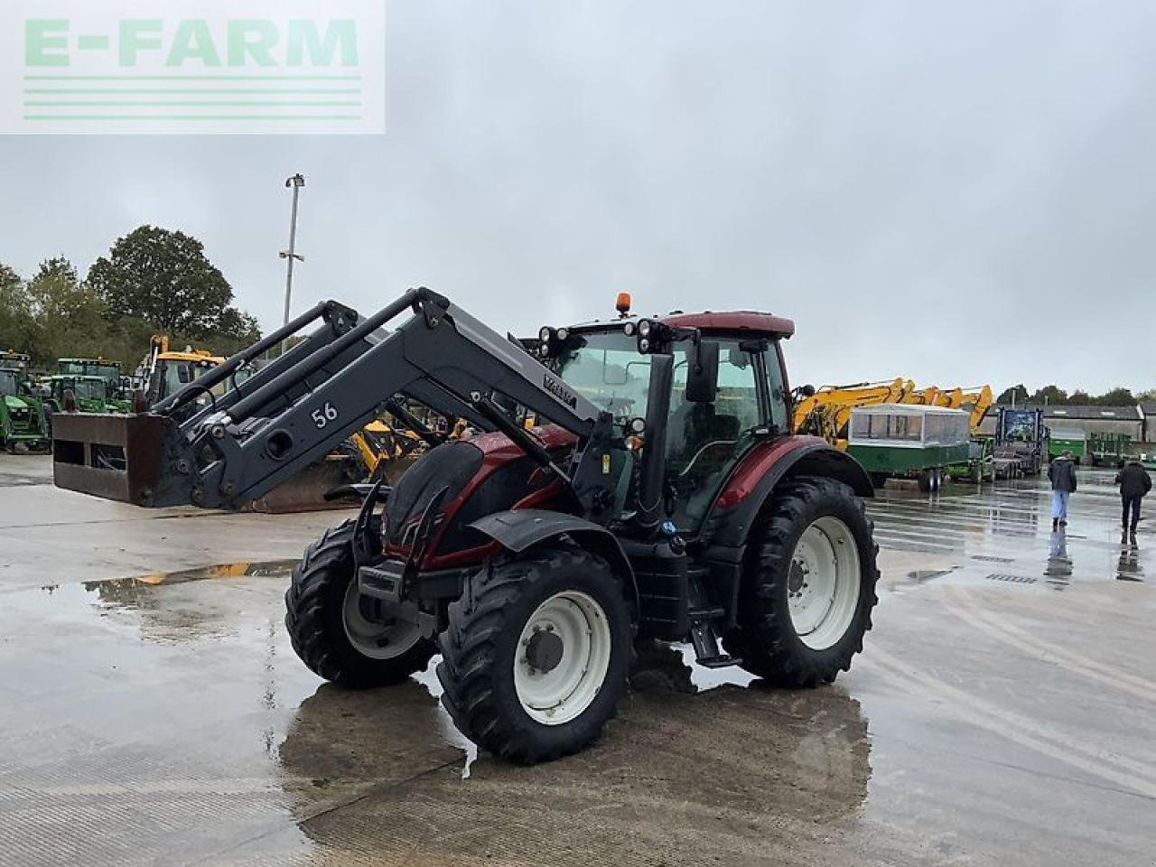 Traktor van het type Valtra n124 hi tech tractor (st21242), Gebrauchtmaschine in SHAFTESBURY (Foto 5)