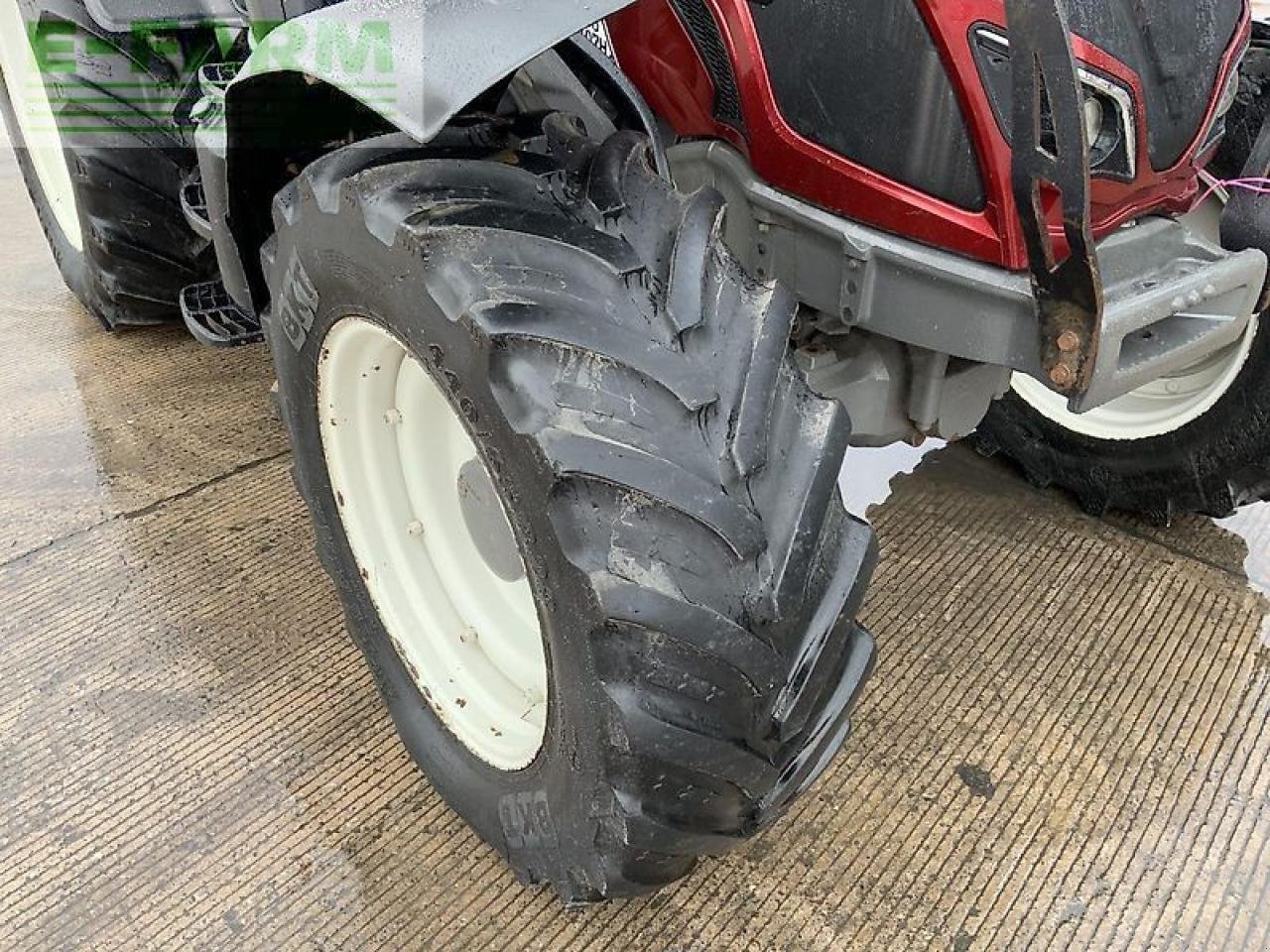 Traktor del tipo Valtra n124 hi tech tractor (st21242), Gebrauchtmaschine In SHAFTESBURY (Immagine 21)