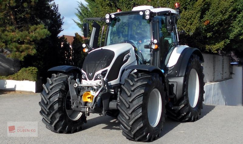 Traktor van het type Valtra N134 Active (Stufe V), Gebrauchtmaschine in Ziersdorf (Foto 3)