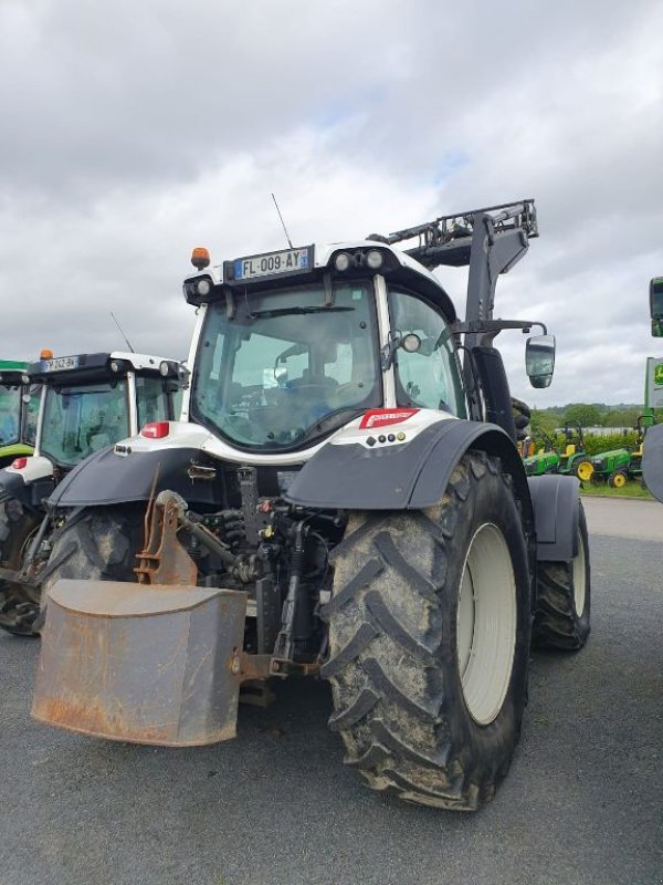 Traktor van het type Valtra N134 ACTIVE, Gebrauchtmaschine in DOMFRONT (Foto 5)