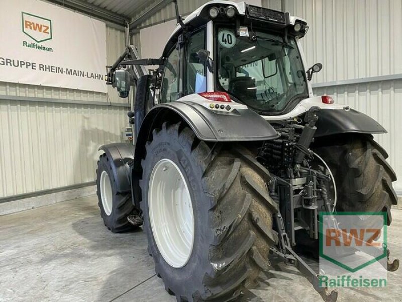 Traktor des Typs Valtra N134 H5, Gebrauchtmaschine in Wölfersheim-Berstadt (Bild 3)