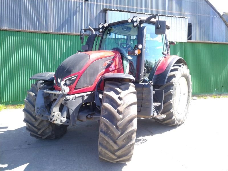 Traktor of the type Valtra N134 HiTec Unlimited, Gebrauchtmaschine in Liebenwalde (Picture 1)