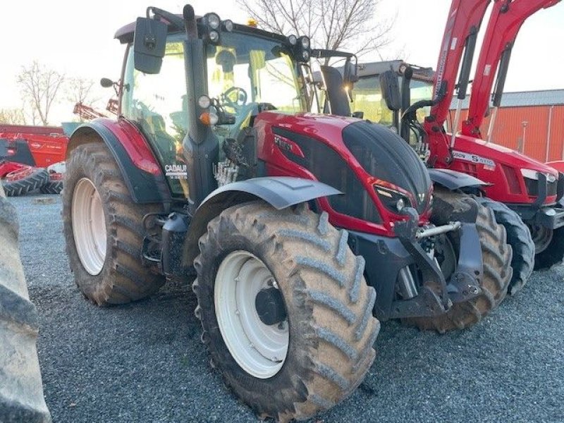 Traktor des Typs Valtra N134, Gebrauchtmaschine in ALBI