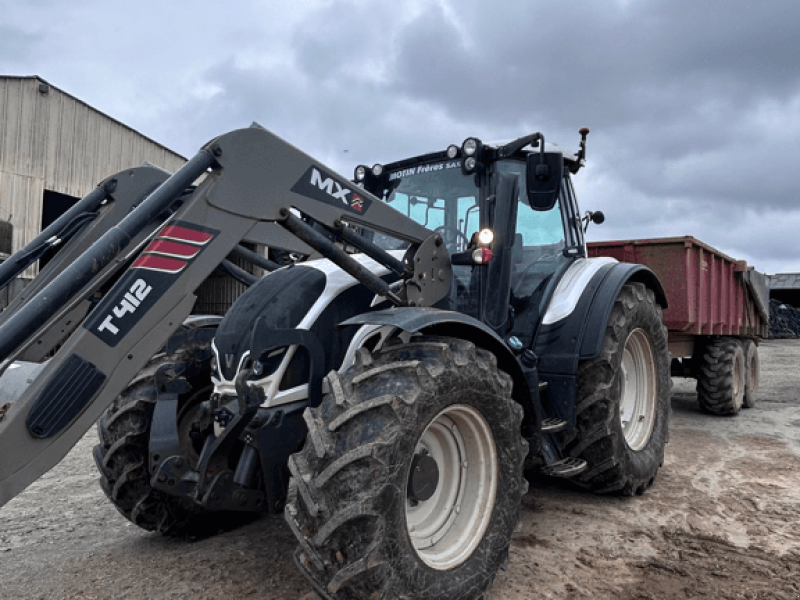 Traktor типа Valtra N134, Gebrauchtmaschine в CONDE SUR VIRE (Фотография 1)