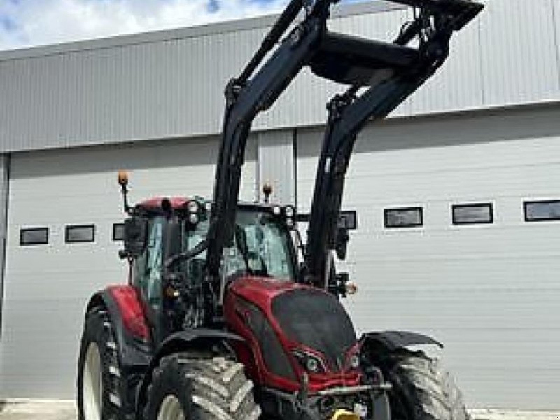 Traktor du type Valtra n134a, Gebrauchtmaschine en MONFERRAN (Photo 1)