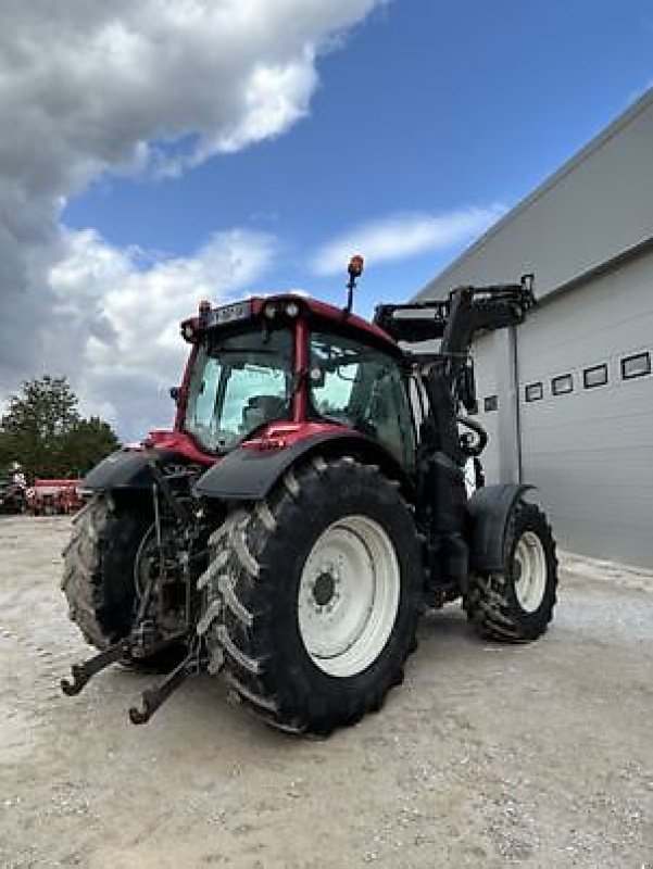 Traktor van het type Valtra N134A, Gebrauchtmaschine in Revel (Foto 4)