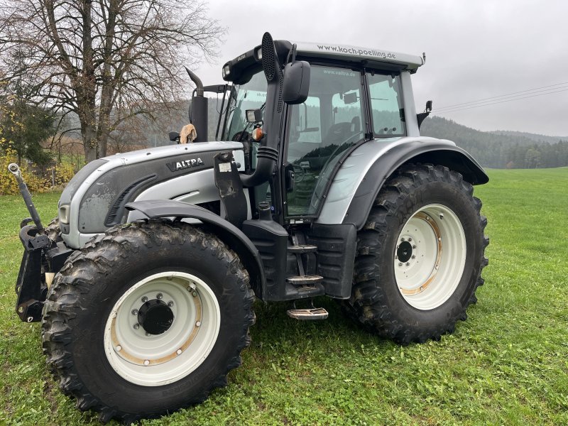 Traktor des Typs Valtra N142 D, Gebrauchtmaschine in Kastl (Bild 1)