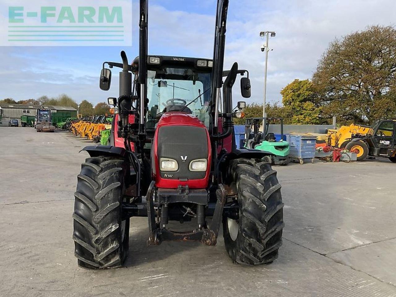 Traktor типа Valtra n142 tractor (st21486), Gebrauchtmaschine в SHAFTESBURY (Фотография 3)