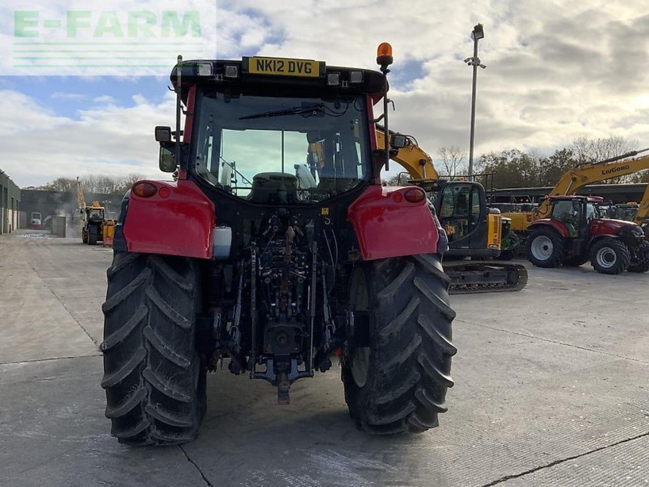 Traktor типа Valtra n142 tractor (st21486), Gebrauchtmaschine в SHAFTESBURY (Фотография 15)