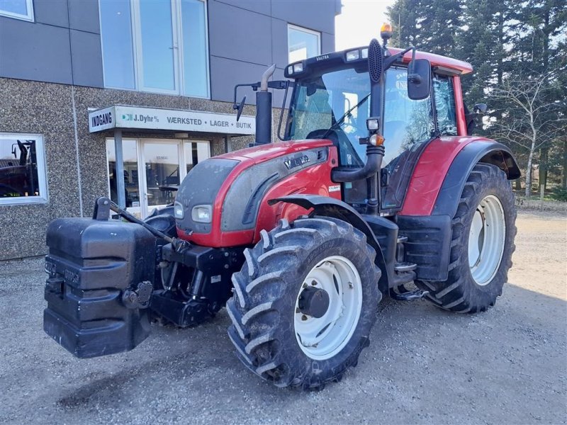 Traktor van het type Valtra N142 Versu, Gebrauchtmaschine in Gudbjerg