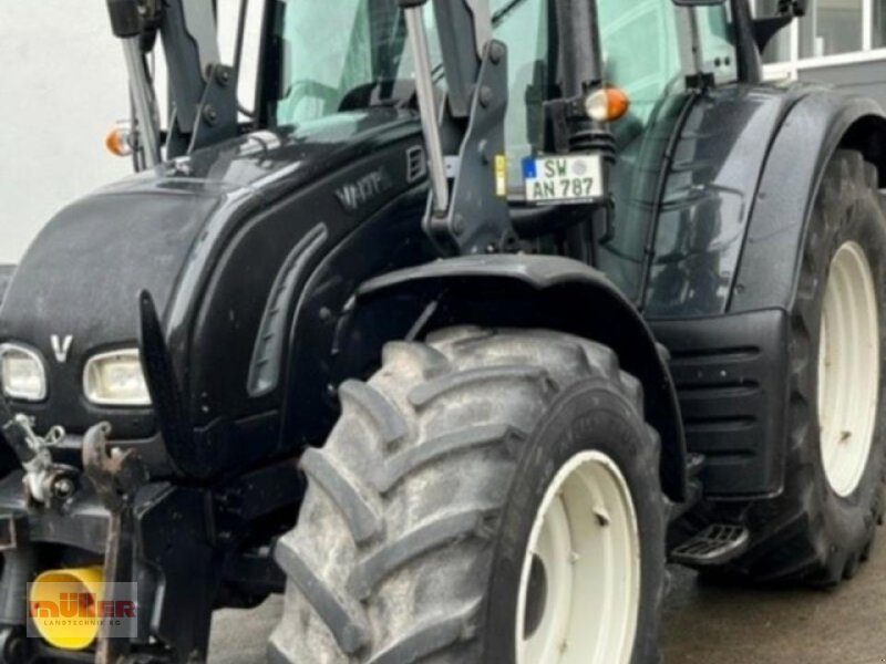 Traktor typu Valtra N142 Versu, Gebrauchtmaschine v Holzhausen