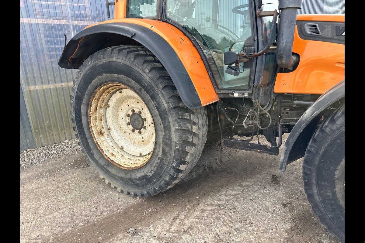 Traktor du type Valtra N142, Gebrauchtmaschine en Viborg (Photo 8)