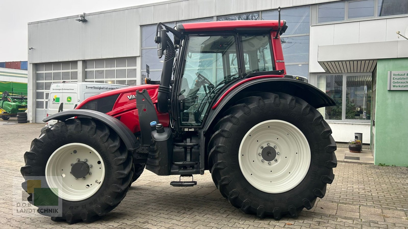 Traktor типа Valtra N143, Gebrauchtmaschine в Regensburg (Фотография 4)