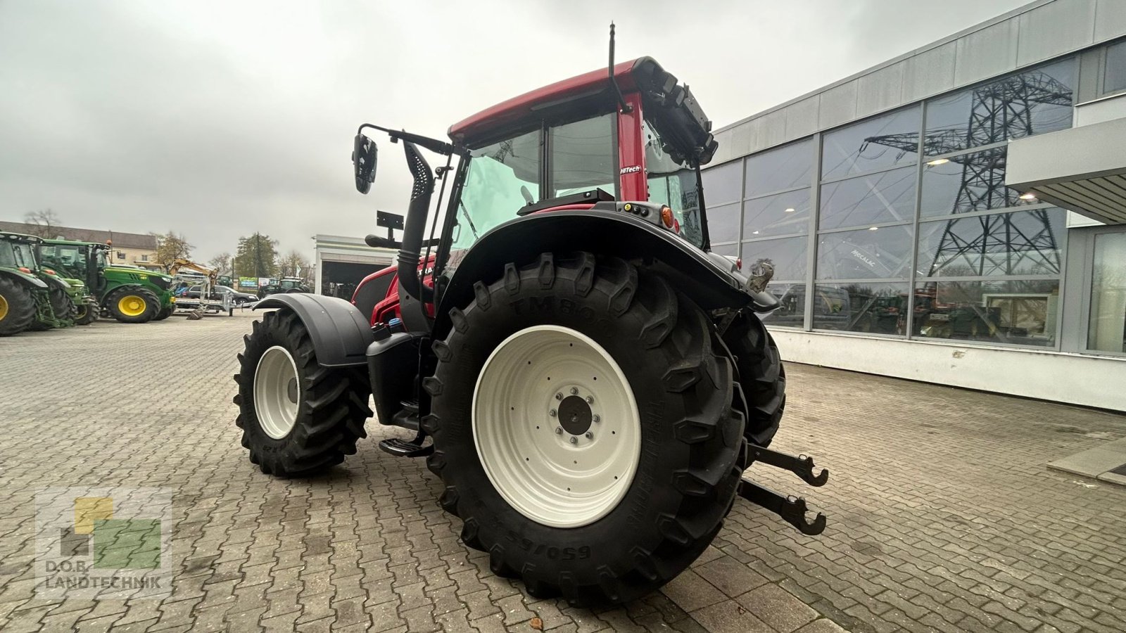 Traktor типа Valtra N143, Gebrauchtmaschine в Regensburg (Фотография 5)