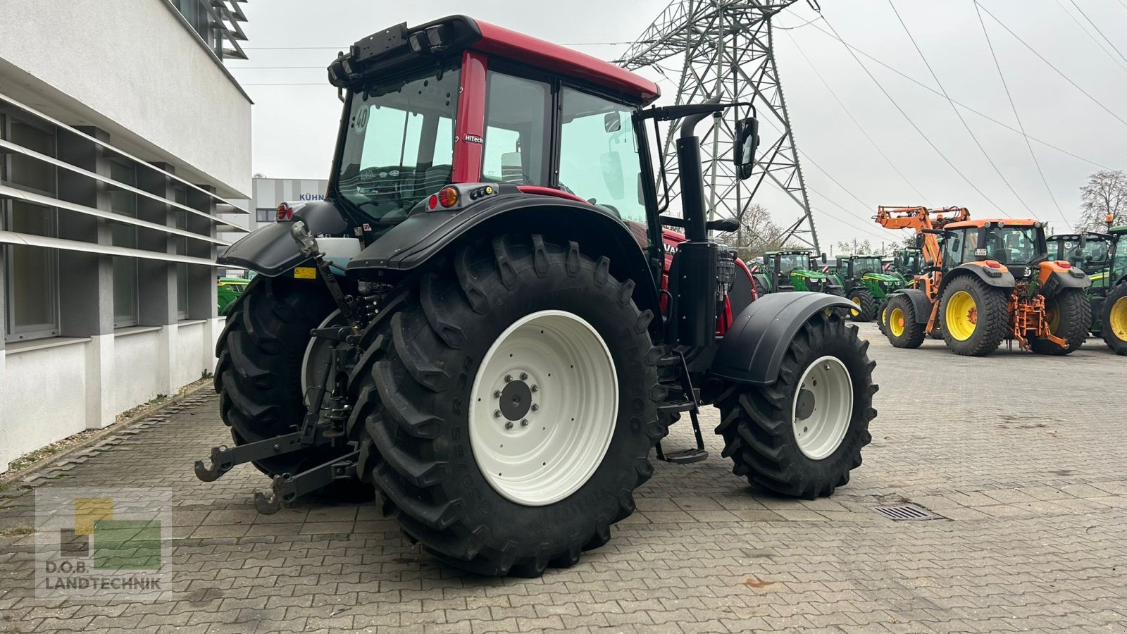 Traktor типа Valtra N143, Gebrauchtmaschine в Regensburg (Фотография 9)