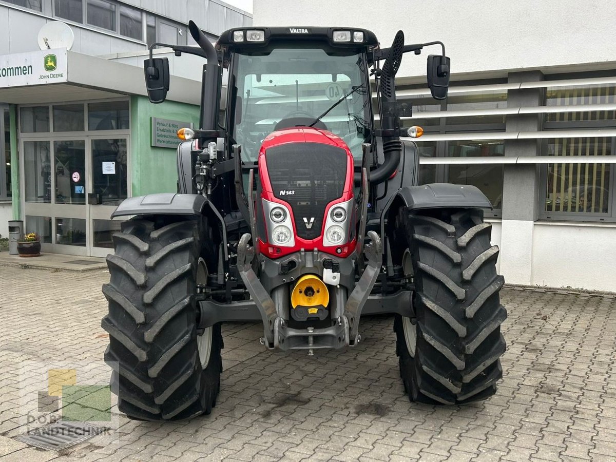 Traktor типа Valtra N143, Gebrauchtmaschine в Regensburg (Фотография 3)