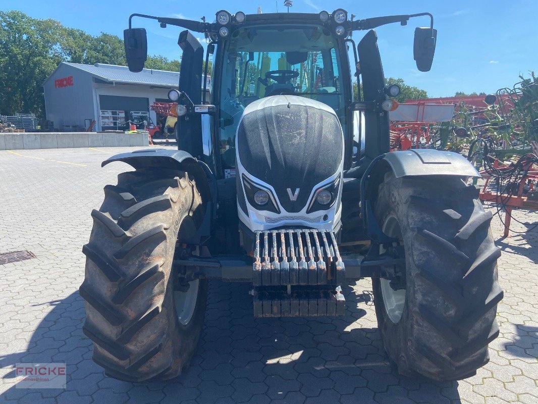 Traktor Türe ait Valtra N154 Active, Gebrauchtmaschine içinde Bockel - Gyhum (resim 2)