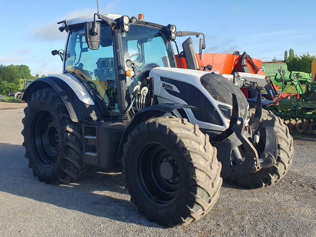 Traktor tip Valtra N154 DIRECT, Gebrauchtmaschine in DOMFRONT (Poză 2)