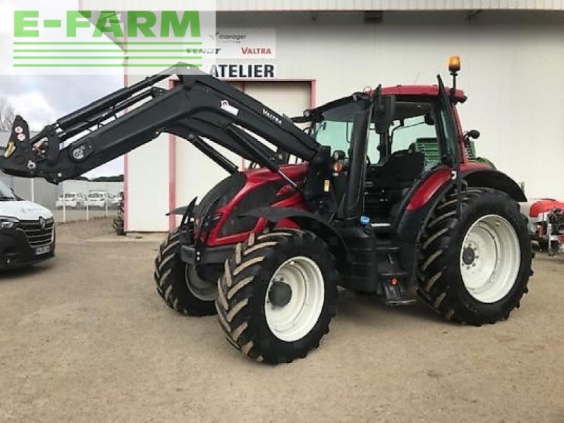 Traktor van het type Valtra n154d, Gebrauchtmaschine in MONFERRAN (Foto 1)