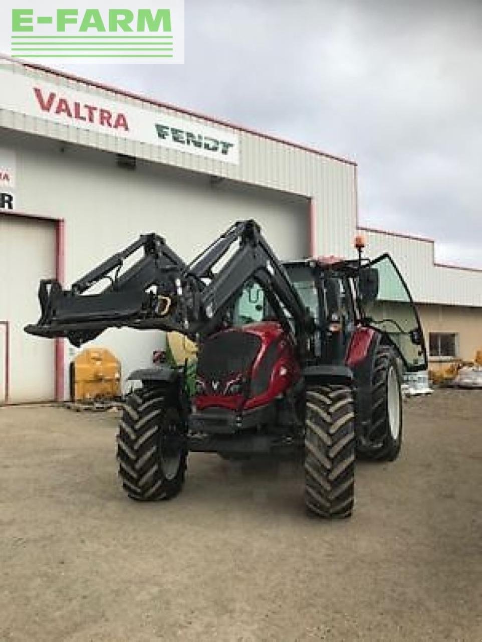 Traktor des Typs Valtra n154d, Gebrauchtmaschine in MONFERRAN (Bild 2)