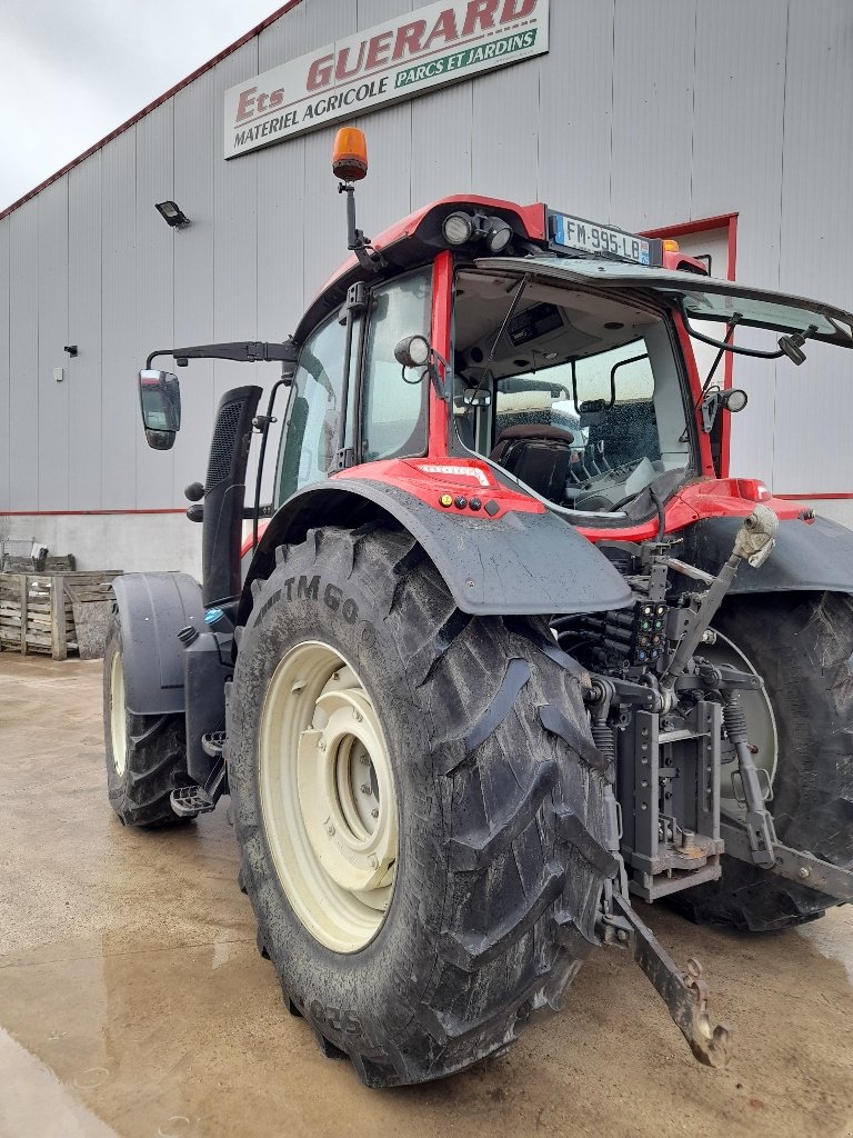 Traktor от тип Valtra N154h5, Gebrauchtmaschine в Neufchâtel-en-Bray (Снимка 4)