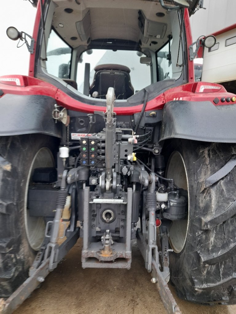 Traktor van het type Valtra N154h5, Gebrauchtmaschine in Neufchâtel-en-Bray (Foto 5)