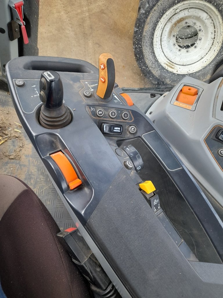 Traktor del tipo Valtra N154h5, Gebrauchtmaschine en Neufchâtel-en-Bray (Imagen 10)