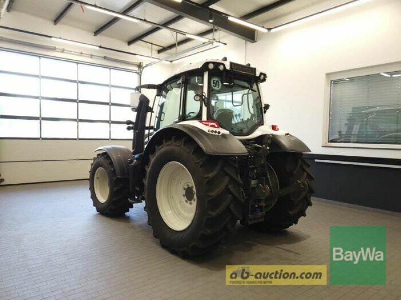 Traktor del tipo Valtra N155 EA, Gebrauchtmaschine In Manching (Immagine 16)