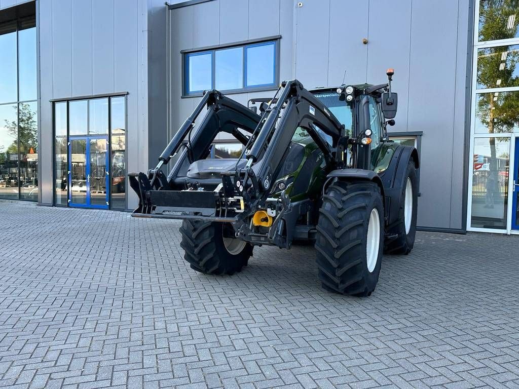 Traktor tipa Valtra N155 Ecopower Active, FH+PTO+voorlader, 1200 uur!, Gebrauchtmaschine u Marknesse (Slika 11)