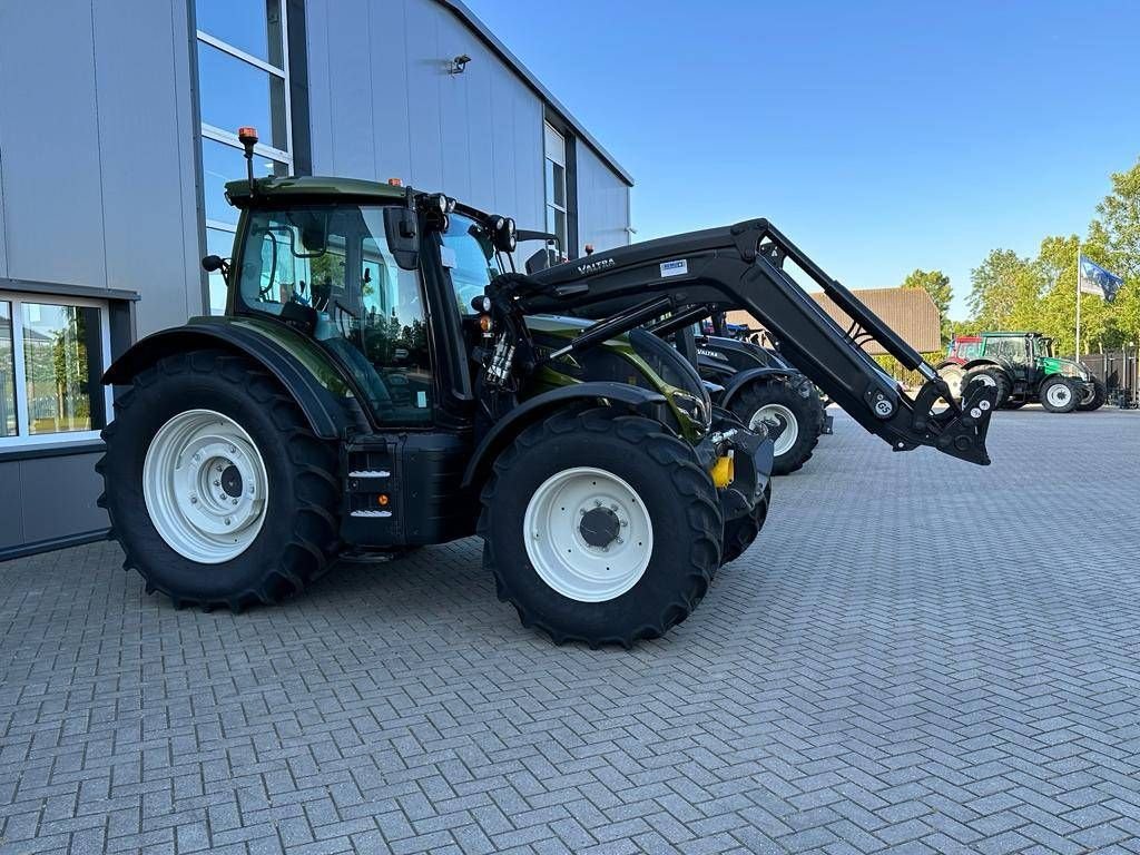 Traktor tipa Valtra N155 Ecopower Active, FH+PTO+voorlader, 1200 uur!, Gebrauchtmaschine u Marknesse (Slika 4)