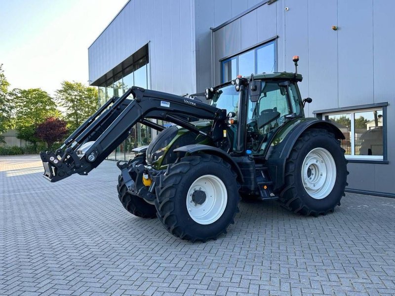 Traktor типа Valtra N155 Ecopower Active, FH+PTO+voorlader, 1200 uur!, Gebrauchtmaschine в Marknesse