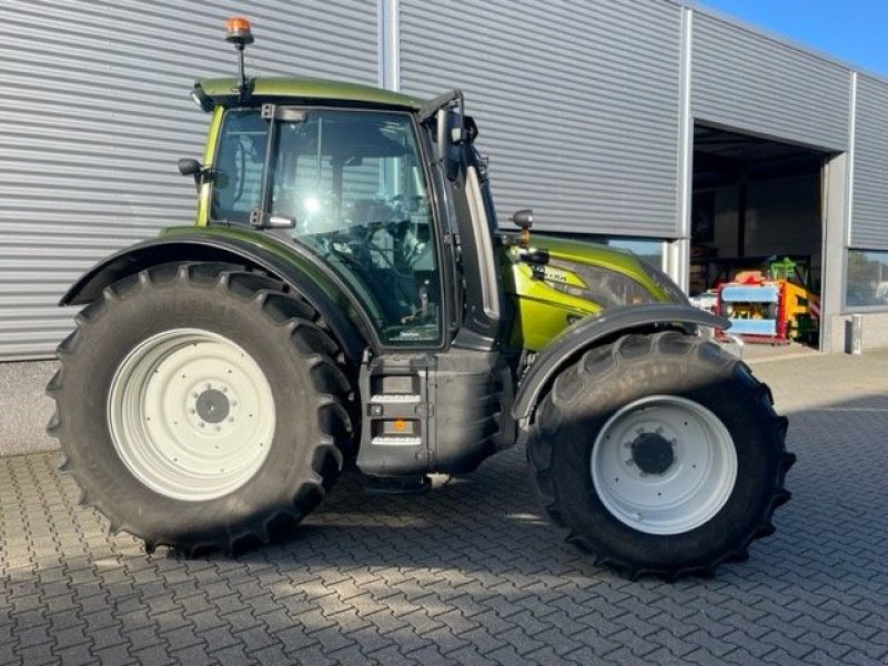 Traktor van het type Valtra N155 Versu Smart Touch, Gebrauchtmaschine in Roermond (Foto 2)