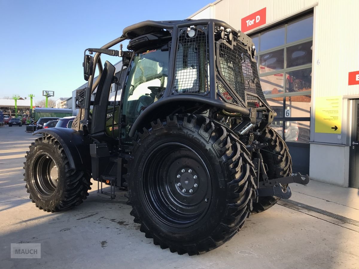 Traktor Türe ait Valtra N155e Active, Neumaschine içinde Burgkirchen (resim 3)