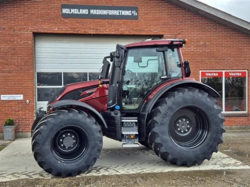 Traktor от тип Valtra N155EA, Gebrauchtmaschine в Ringkøbing (Снимка 1)