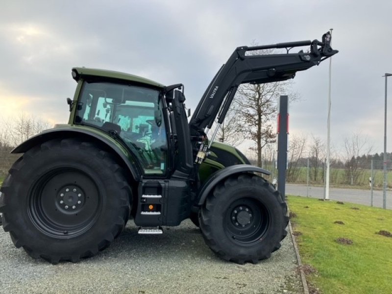 Traktor typu Valtra N155EA, Gebrauchtmaschine w Wanderup (Zdjęcie 1)