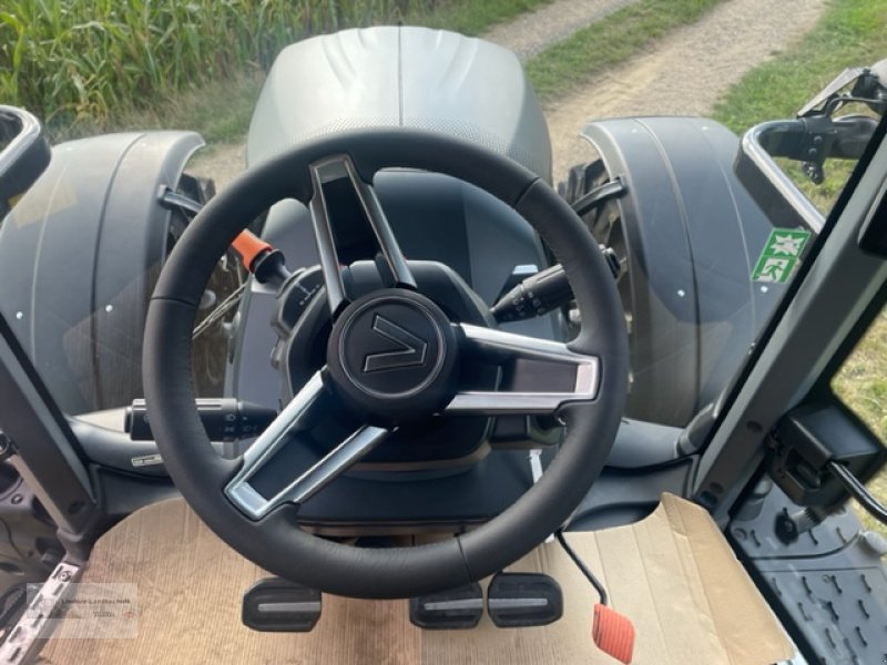 Traktor del tipo Valtra N155ED, Gebrauchtmaschine en Weiden/Theisseil (Imagen 12)