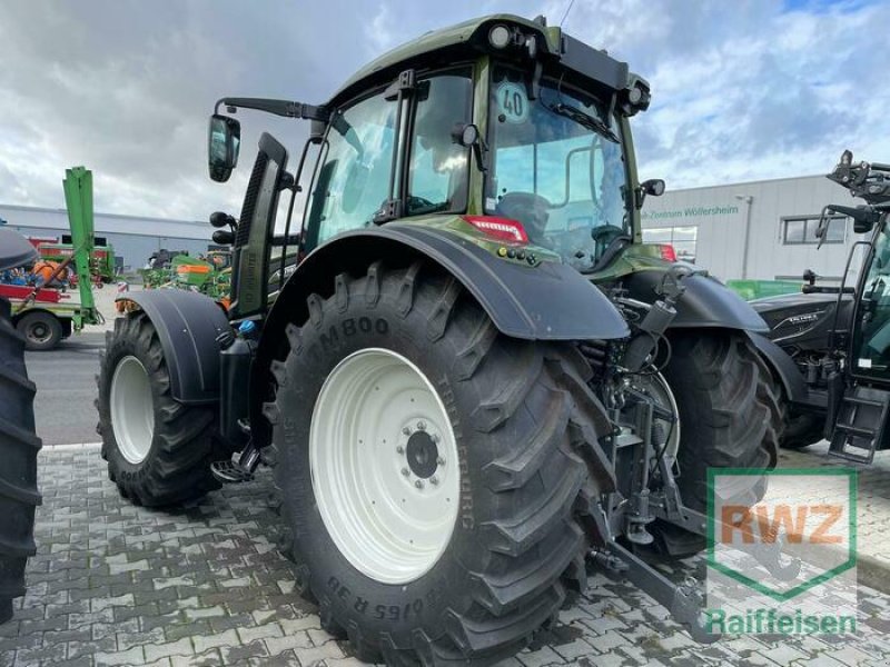 Traktor typu Valtra N155EV, Neumaschine w Wölfersheim-Berstadt (Zdjęcie 4)