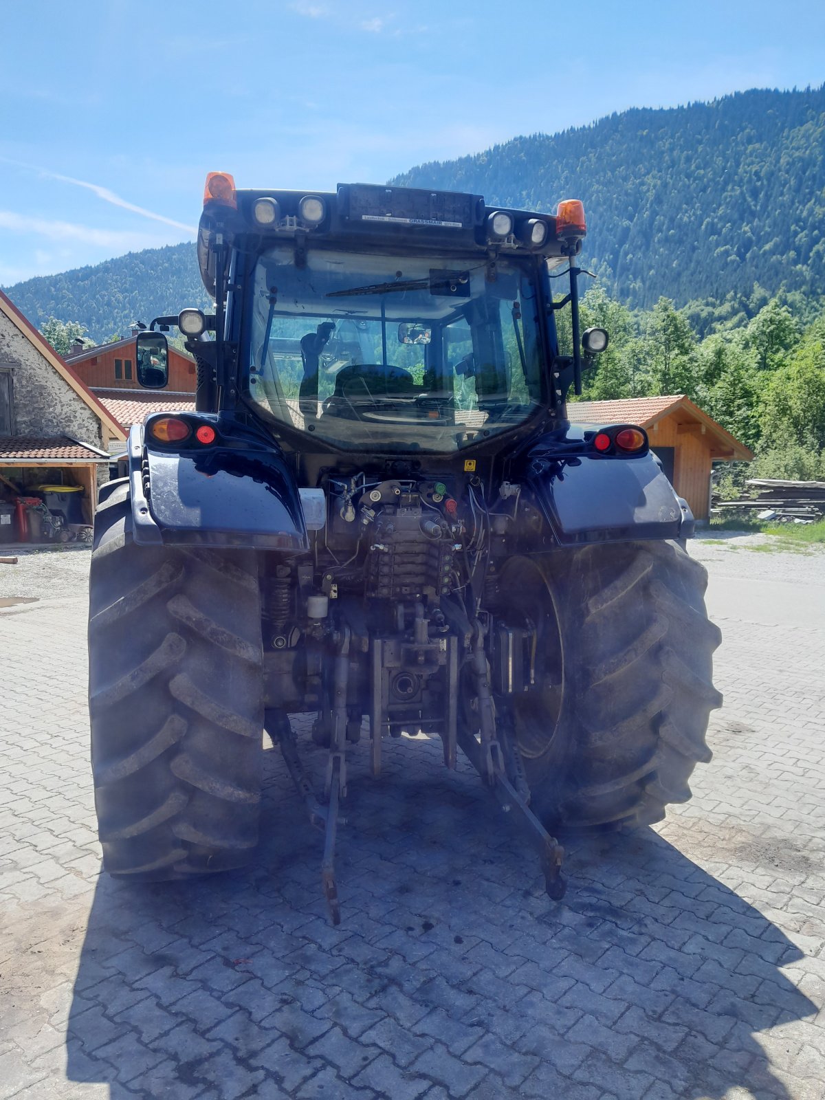 Traktor типа Valtra N163 D, Gebrauchtmaschine в Jachenau (Фотография 3)