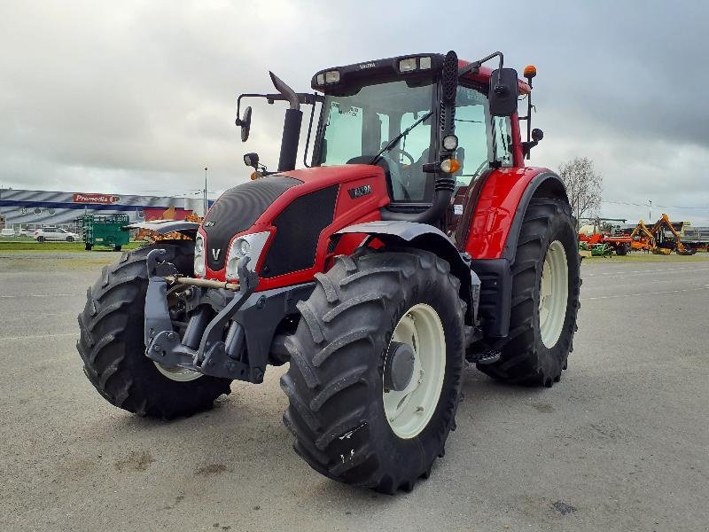 Traktor Türe ait Valtra N163, Gebrauchtmaschine içinde ANTIGNY (resim 7)