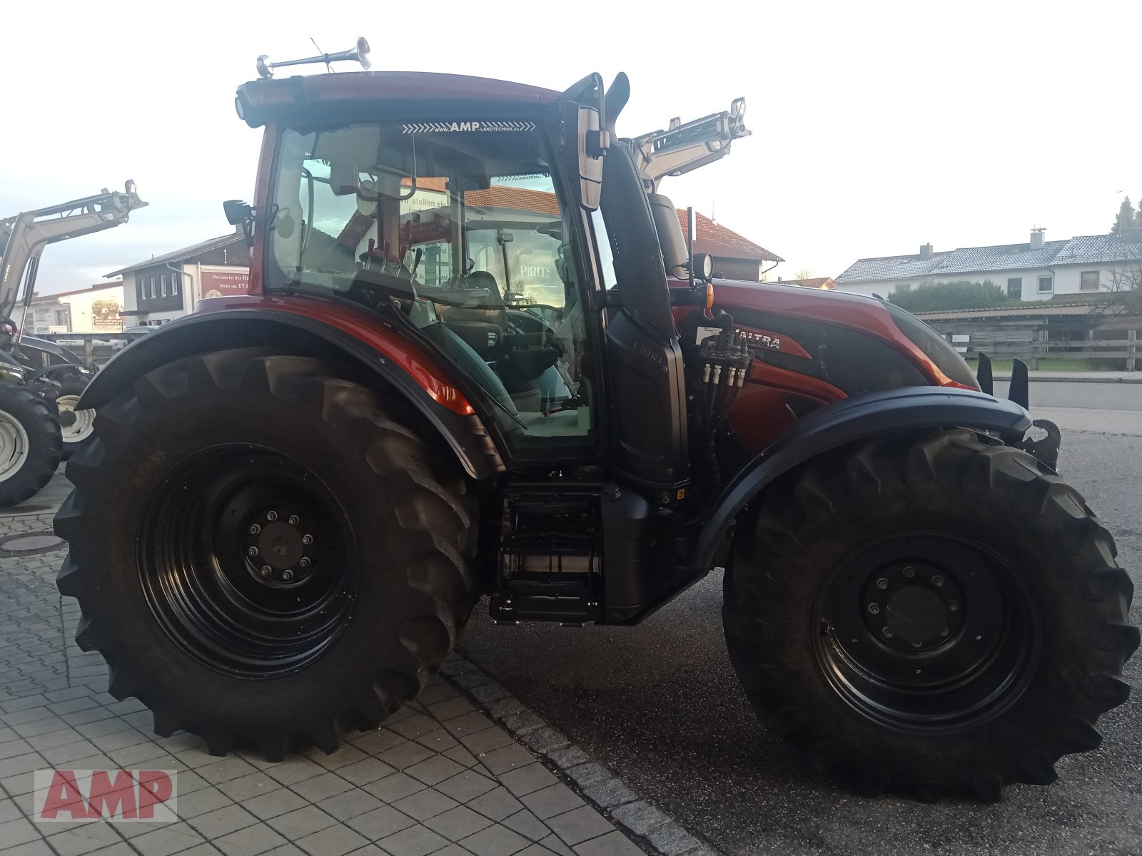 Traktor typu Valtra N174 A, Gebrauchtmaschine w Teising (Zdjęcie 3)