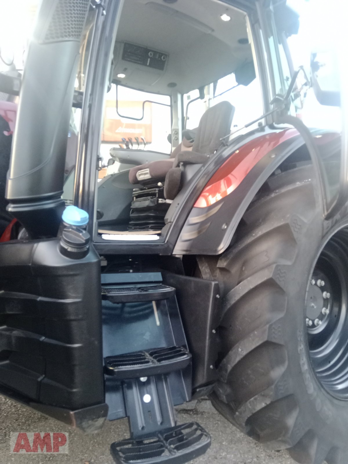 Traktor typu Valtra N174 A, Gebrauchtmaschine w Teising (Zdjęcie 4)