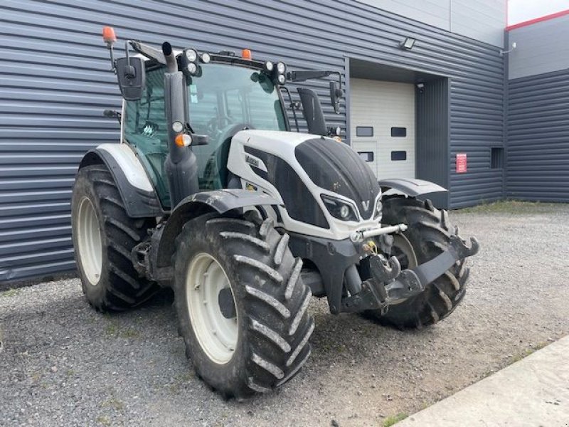 Traktor του τύπου Valtra N174 ACTIVE, Gebrauchtmaschine σε JOZE (Φωτογραφία 1)