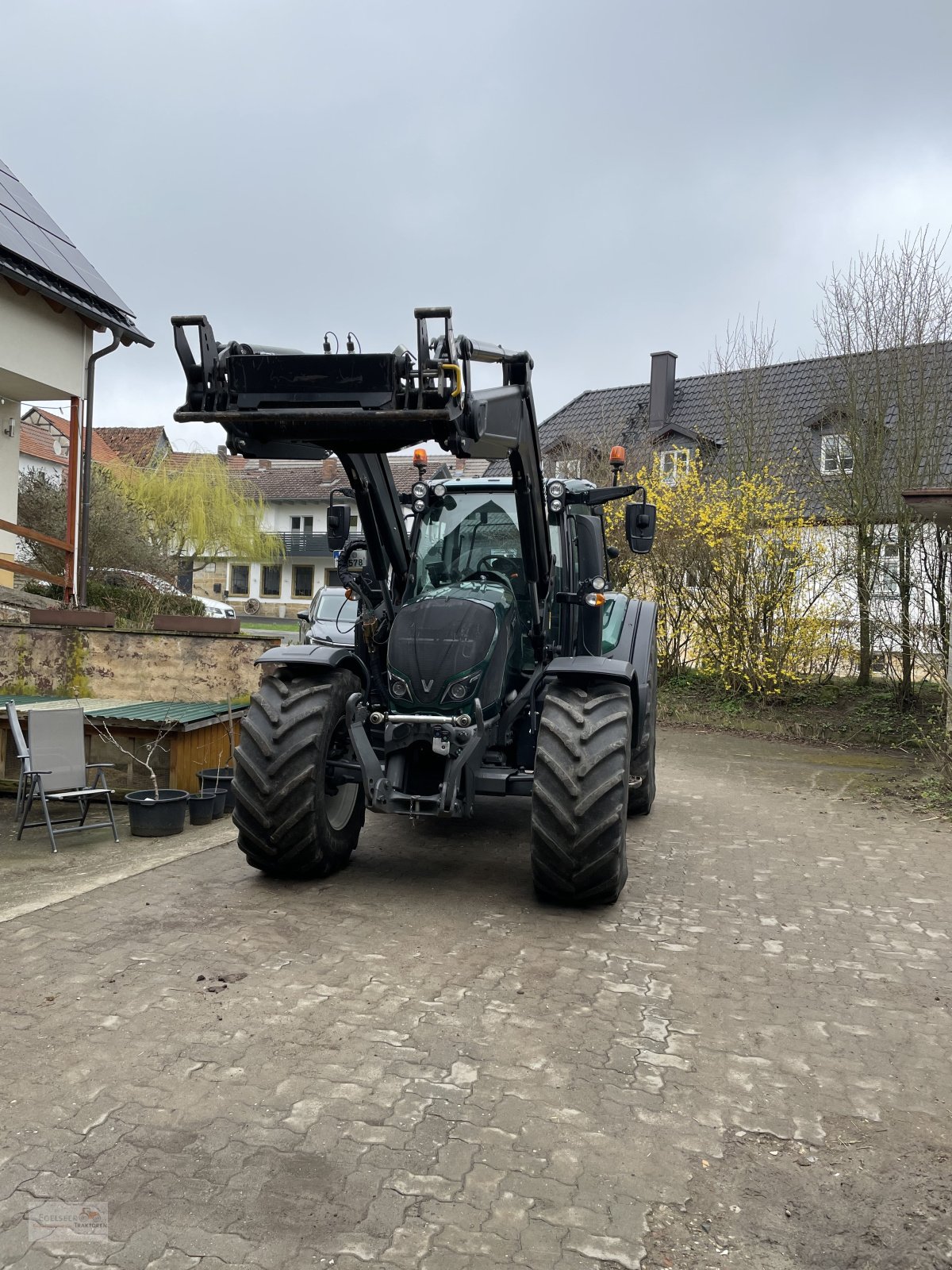 Traktor Türe ait Valtra N174 D, Gebrauchtmaschine içinde Fürth / Burgfarrnbach (resim 3)