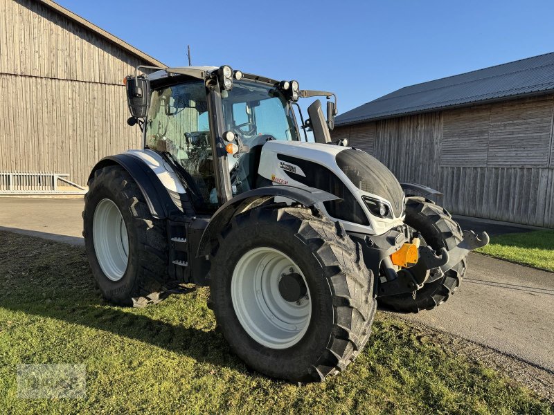 Traktor du type Valtra N174 Direct (Stufe V), Gebrauchtmaschine en Burgkirchen (Photo 1)