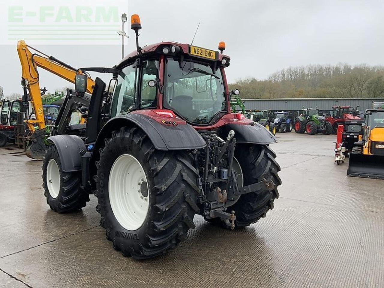 Traktor of the type Valtra n174 versu tractor (st21485) Versu, Gebrauchtmaschine in SHAFTESBURY (Picture 7)