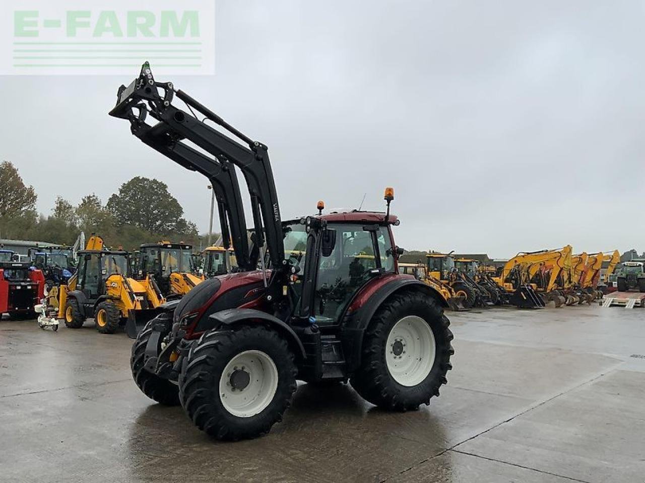 Traktor of the type Valtra n174 versu tractor (st21485) Versu, Gebrauchtmaschine in SHAFTESBURY (Picture 14)